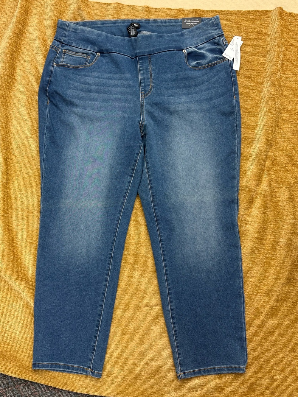 Dressbarn all day Stretch ankle Jeans - Classic Mid Wash Size Woman 18